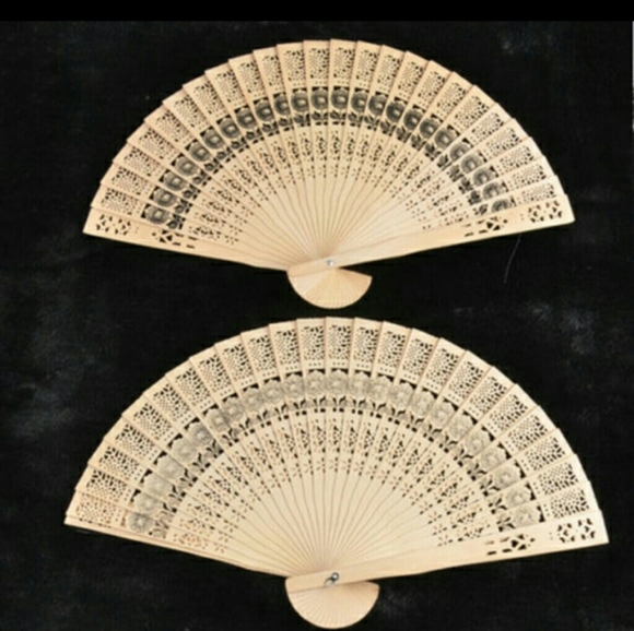 Handmade Oriental Wood Fan - Picture 2 of 2